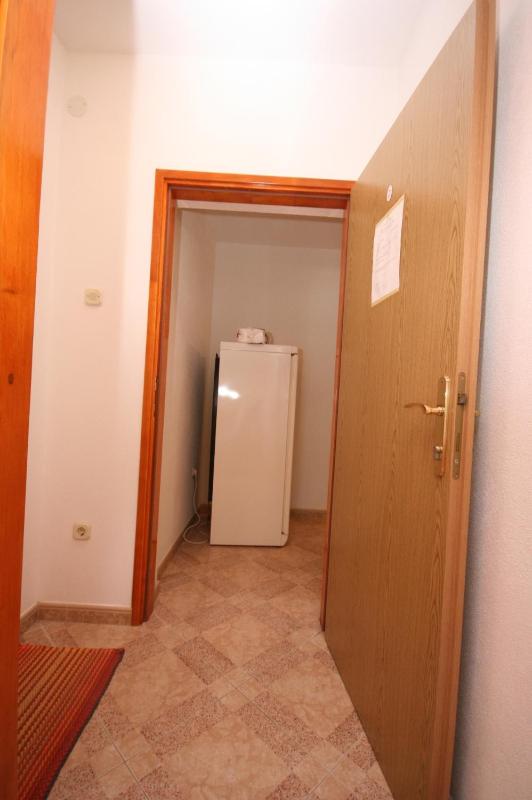 Apartments with a parking space Zivogosce - Porat Makarska - 1055 - image 13