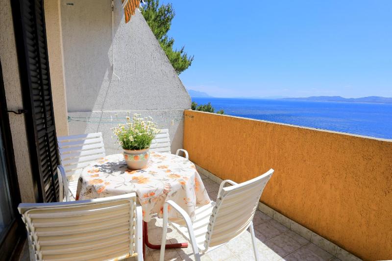 Studio with Terrace and Sea View image 4