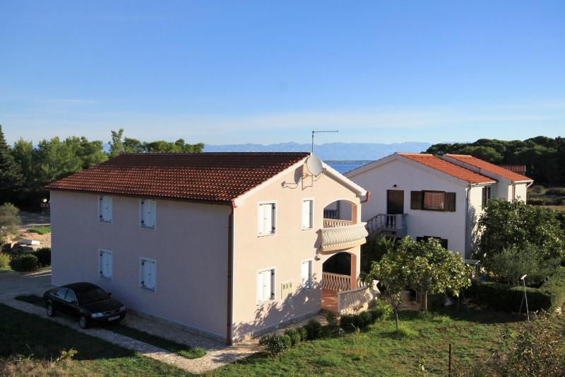 Two-Bedroom Apartment with Terrace image 3