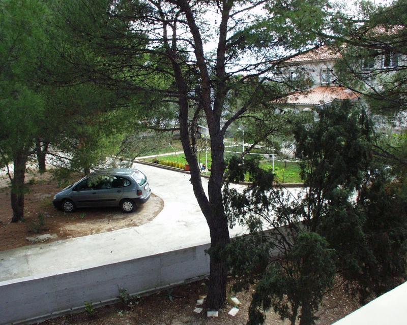 Two-Bedroom Apartment with Balcony and Sea View image 2