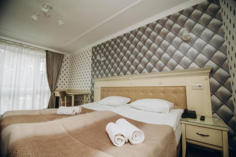 Superior Suite image 2