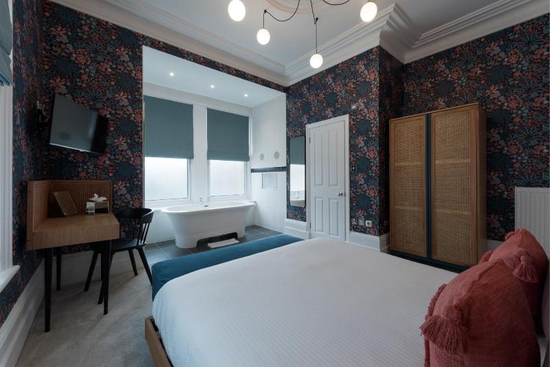The Clarence Boutique Rooms - image 27