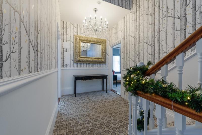 The Clarence Boutique Rooms - image 11