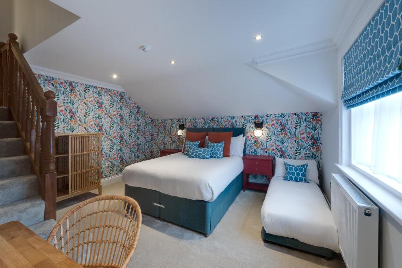 The Clarence Boutique Rooms - image 12