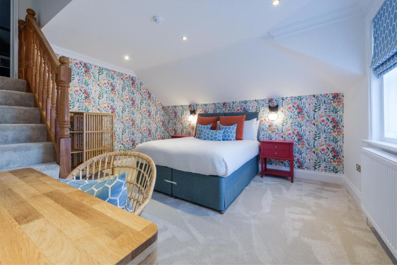 The Clarence Boutique Rooms - image 23