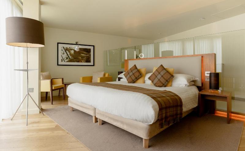 Luxury Double Room image 1