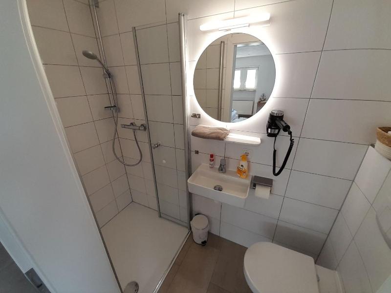 Deluxe Double Room image 2