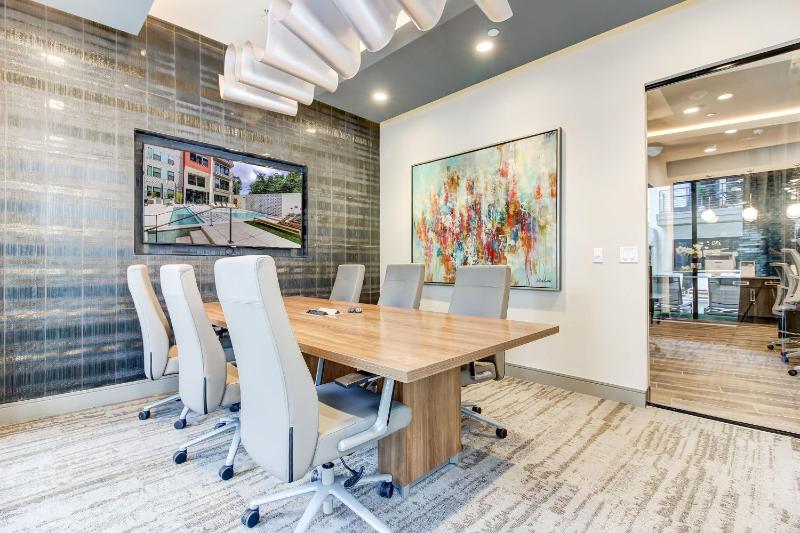 Sentral East Austin at 1614 E Sixth - image 21