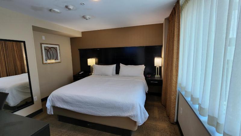 Staybridge Suites Denver Downtown By IHG - image 5