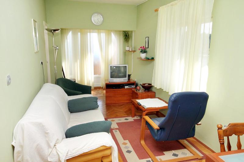 Two-Bedroom Apartment with Terrace and Sea View image 1