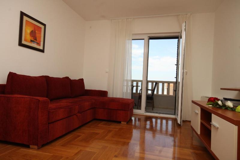 Apartments with a parking space Makarska - 3751 - image 43