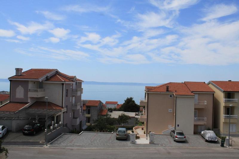 Apartments with a parking space Makarska - 3751 - image 10