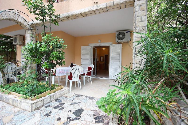 Apartments by the sea Novalja Pag - 4124 - image 35