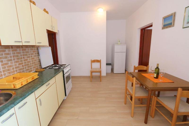 Two-Bedroom Apartment with Terrace image 3