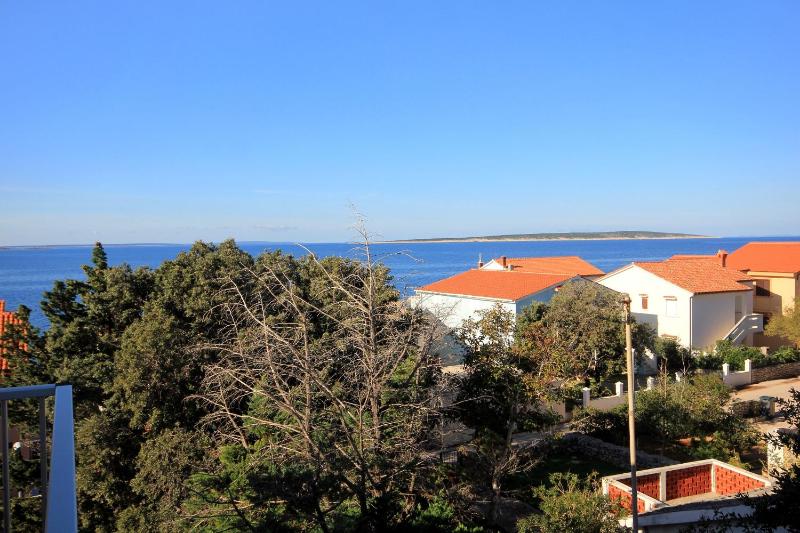 Studio with Balcony and Sea View image 2