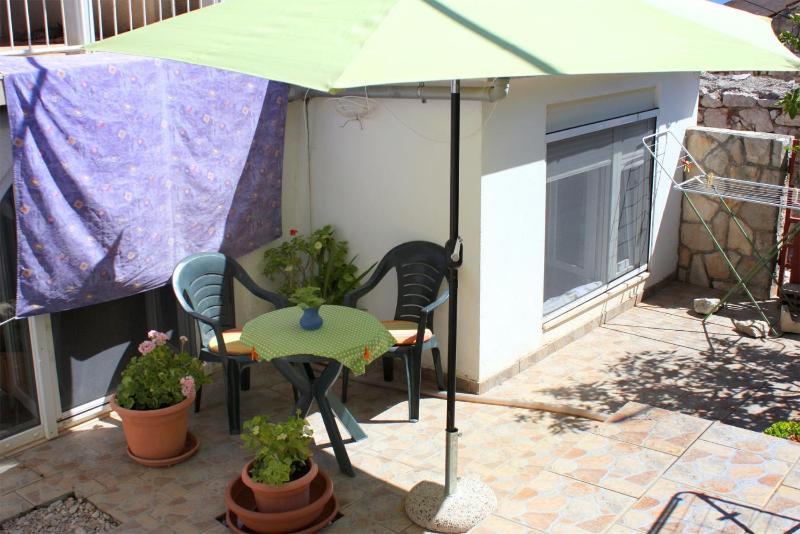 Studio with Terrace image 3