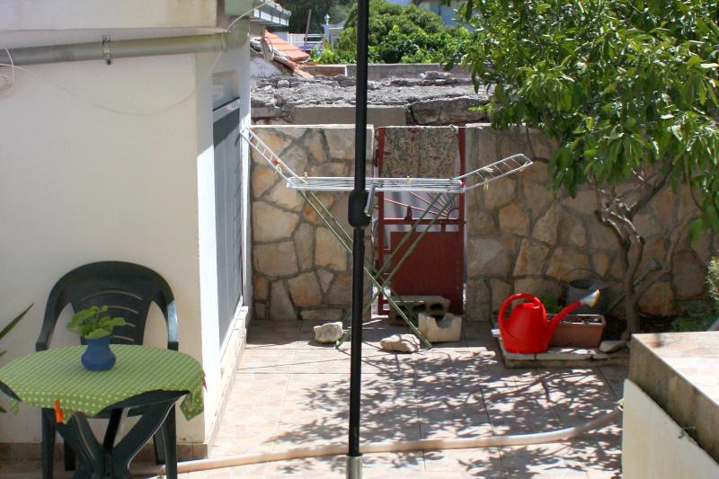 Studio with Terrace image 2