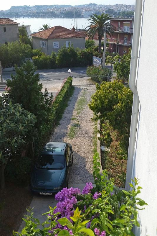 Apartments by the sea Podstrana Split - 2087 - image 9