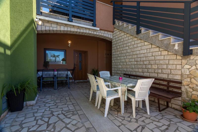Two-Bedroom Apartment with Terrace image 3