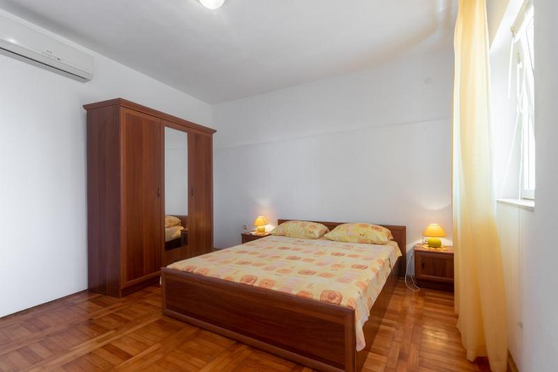 Apartments with parking space Sveta Nedilja Hvar - 4049 - image 22