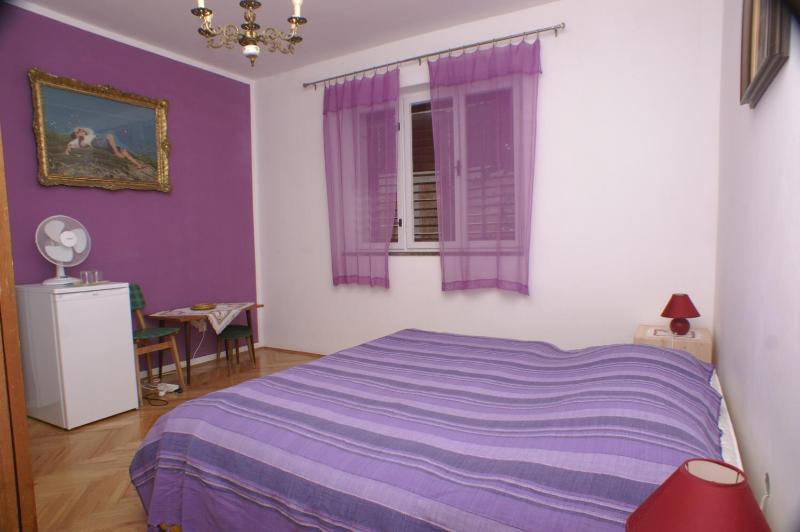Double Room image 1