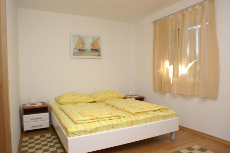 Apartments by the sea Supetar Brac - 4274 - image 11