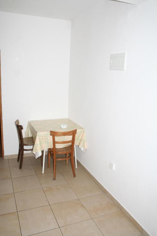 Two-Bedroom Apartment with Terrace and Sea View image 4