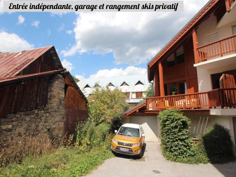 Chalet 4 pieces 8 pers. expose Sud-Ouest avec parking - FR-1-263-517 - image 3