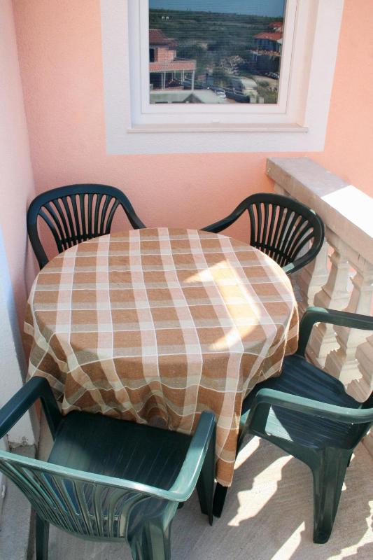 Two-Bedroom Apartment with Balcony image 3