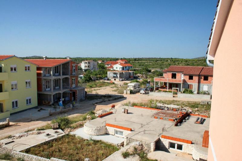 Two-Bedroom Apartment with Balcony image 2