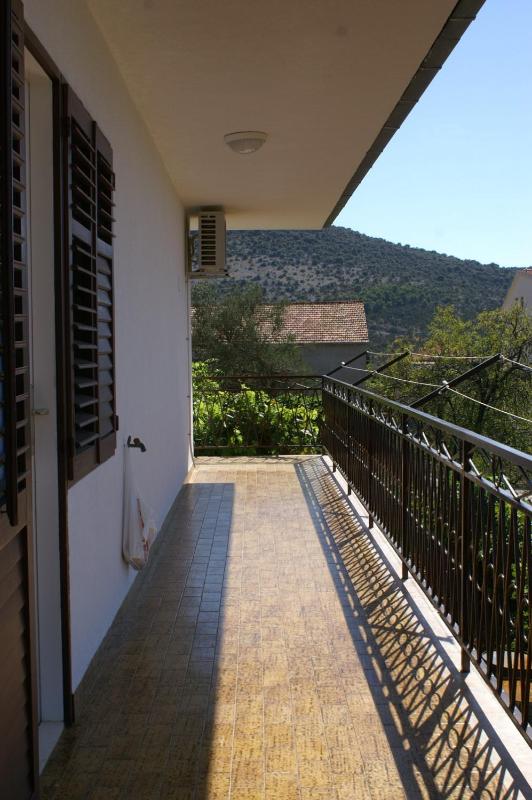 Two-Bedroom Apartment with Terrace and Sea View image 4