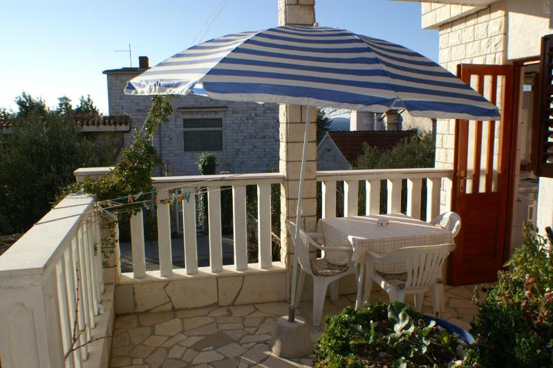 One-Bedroom Apartment with Terrace image 3
