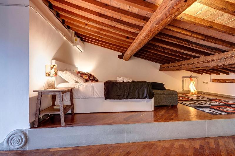 Spirito19 Apartment by Mamo Florence - image 2