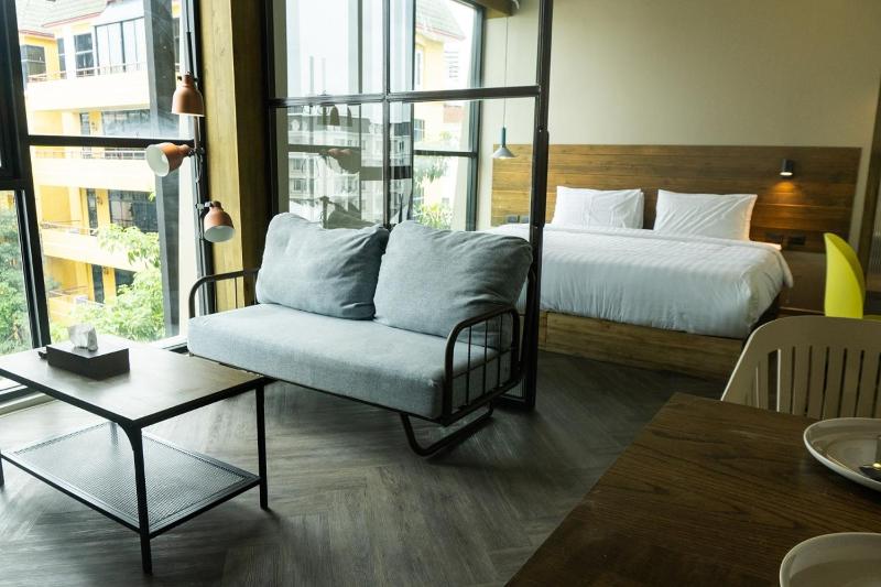 Executive Suite image 1