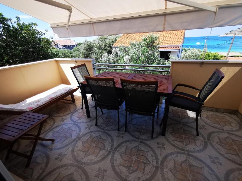 Two-Bedroom Apartment with Terrace and Sea View image 3