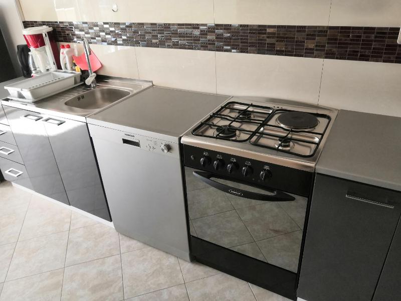 Two-Bedroom Apartment with Terrace and Sea View image 4