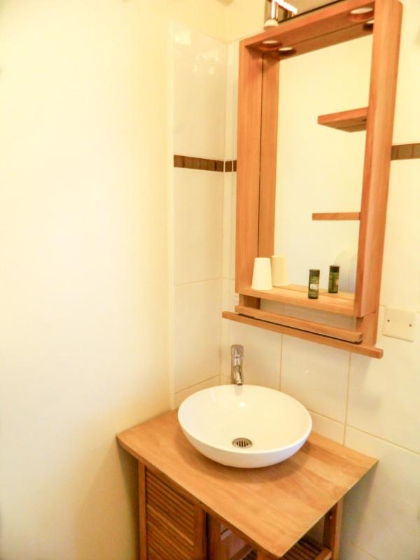 Twin Room image 2