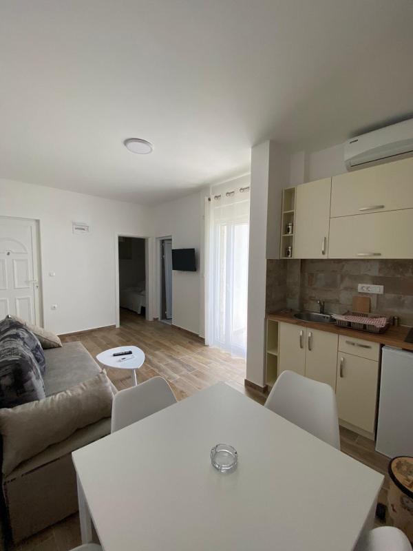 Apartment with Terrace image 2
