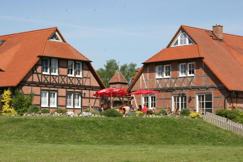 Double Room with Terrace image 4