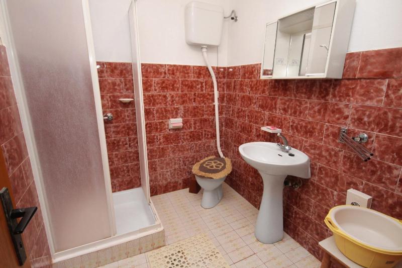 One-Bedroom Apartment with Terrace image 4