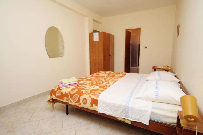 One-Bedroom Apartment with Terrace image 3