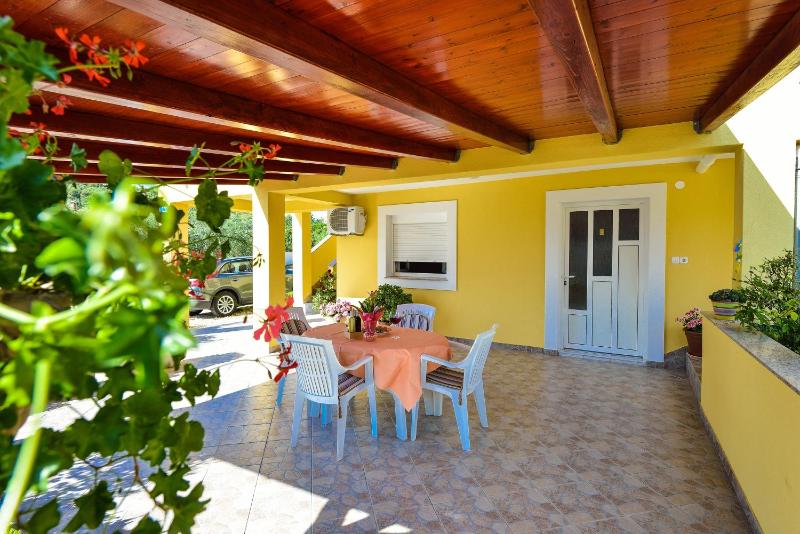 Family-friendly apartments with swimming pool Drage Biograd - 5904 - image 21