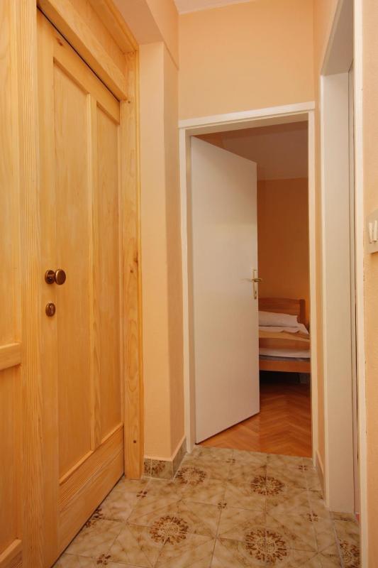 Two-Bedroom Apartment with Balcony image 2