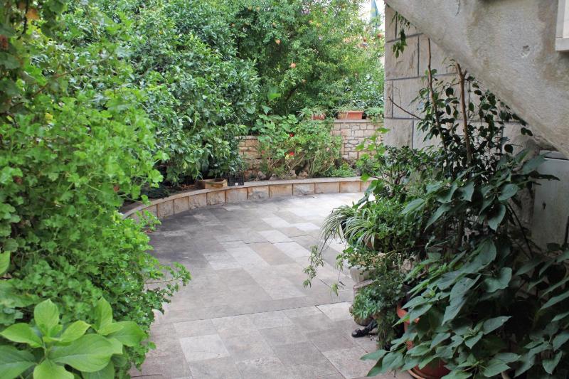 Apartments with parking space Supetar Brac - 5676 - image 30