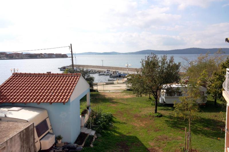 Two-Bedroom Apartment with Terrace and Sea View image 3