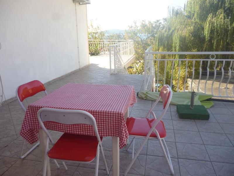 Two-Bedroom Apartment with Terrace and Sea View image 4