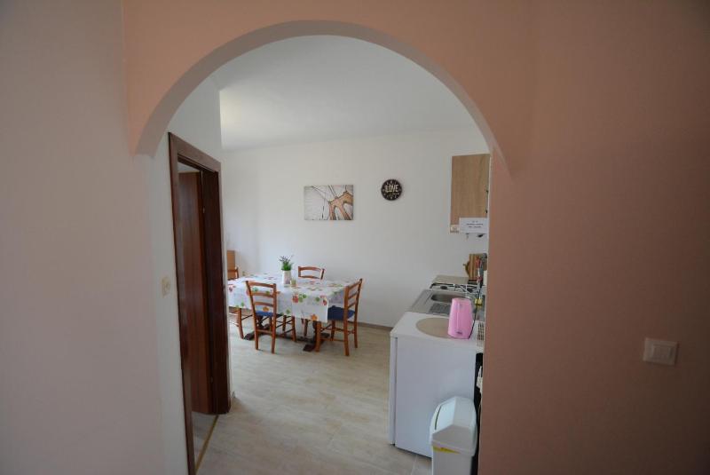 One-Bedroom Apartment with Terrace and Sea View image 4