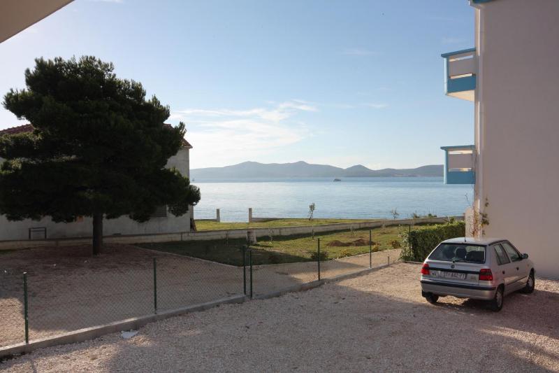 Studio with Balcony and Sea View image 2