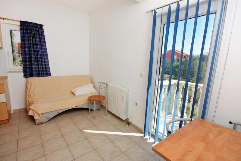 One-Bedroom Apartment with Balcony image 4