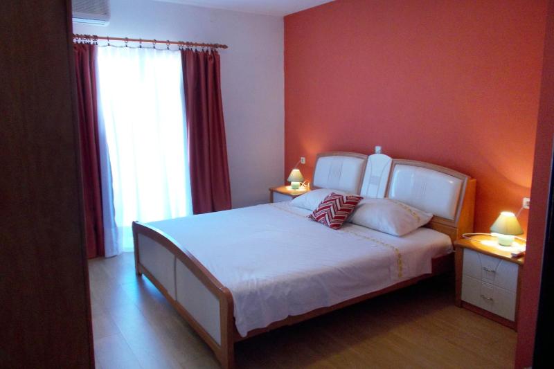 Two-Bedroom Apartment with Terrace and Sea View image 1
